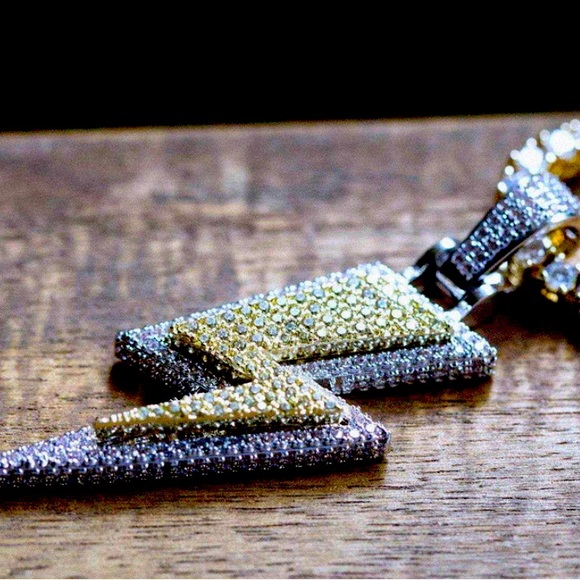 Lighting bolt pendant w Free Chain & Shipping - Picture 2 of 8